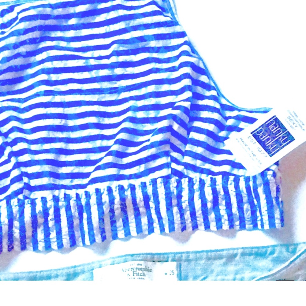 SOLD‼️🆕Super comfy Hanky Panky lace bralette - Picture 5 of 5